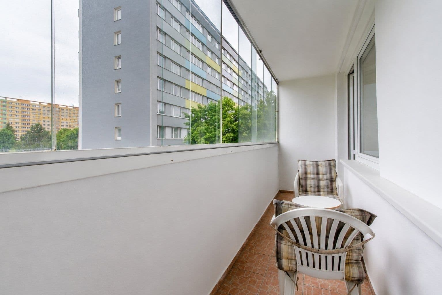 Pronájem bytu 3+1 68 m², Zálesí, Praha, Praha Pronájem bytu 3+1 68 m², Zálesí, Praha, Praha