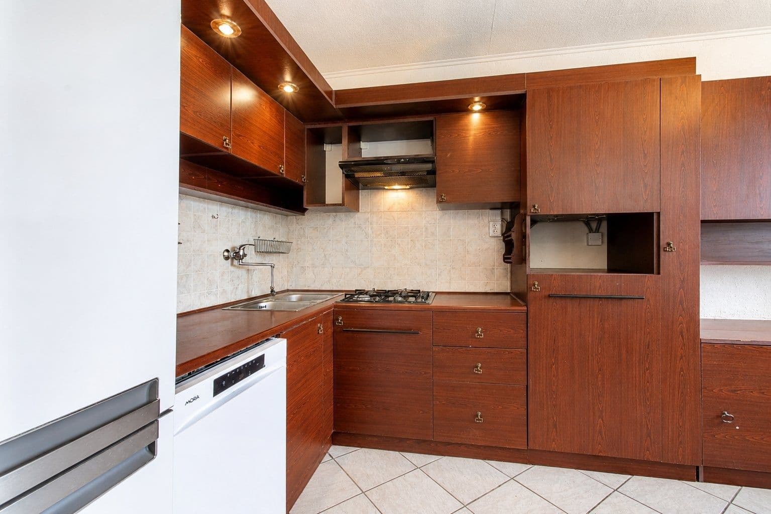 Pronájem bytu 3+1 68 m², Zálesí, Praha, Praha Pronájem bytu 3+1 68 m², Zálesí, Praha, Praha