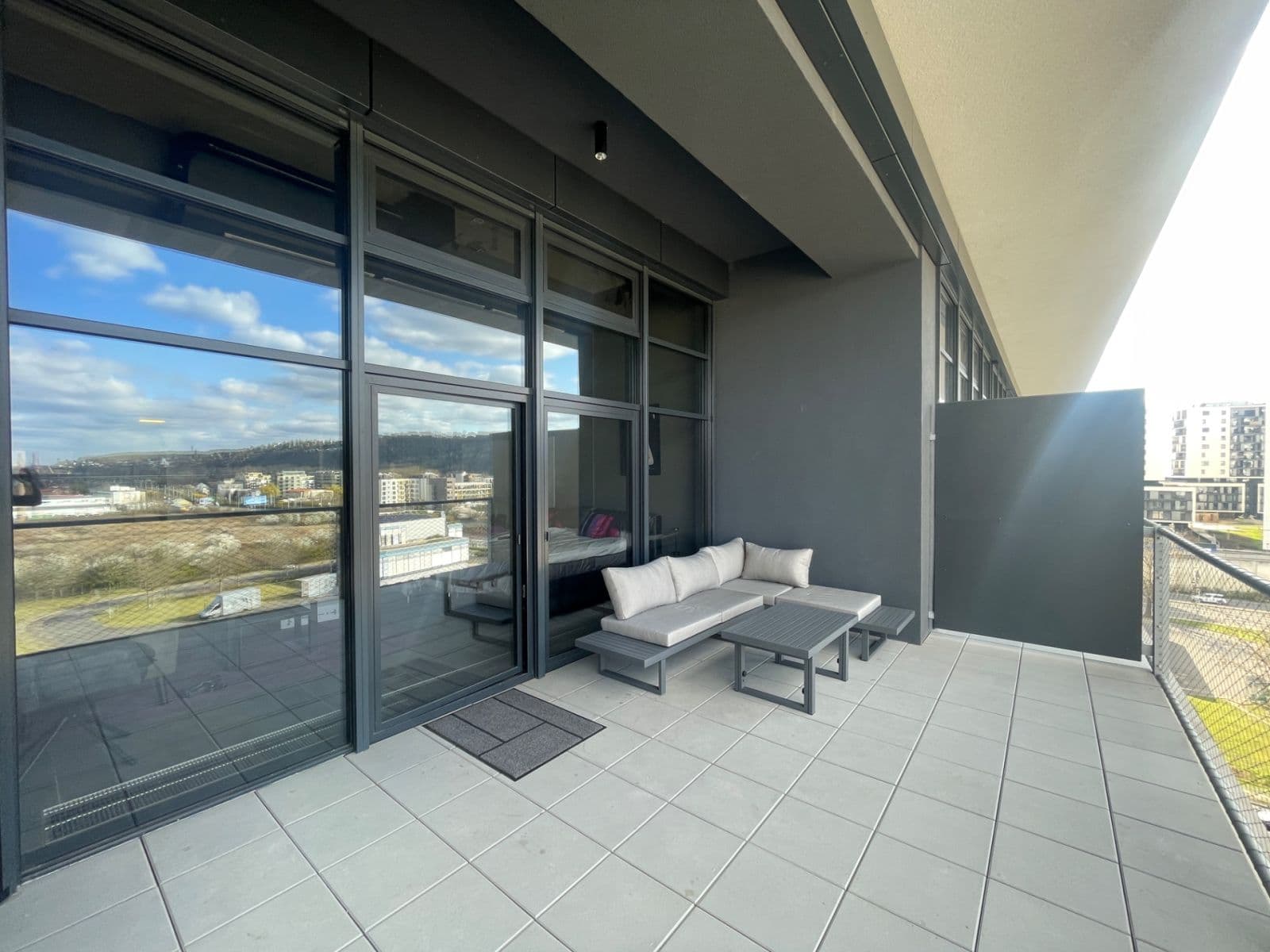 Pronájem bytu 2+kk 64 m², Československého exilu, Praha, Praha Pronájem bytu 2+kk 64 m², Československého exilu, Praha, Praha
