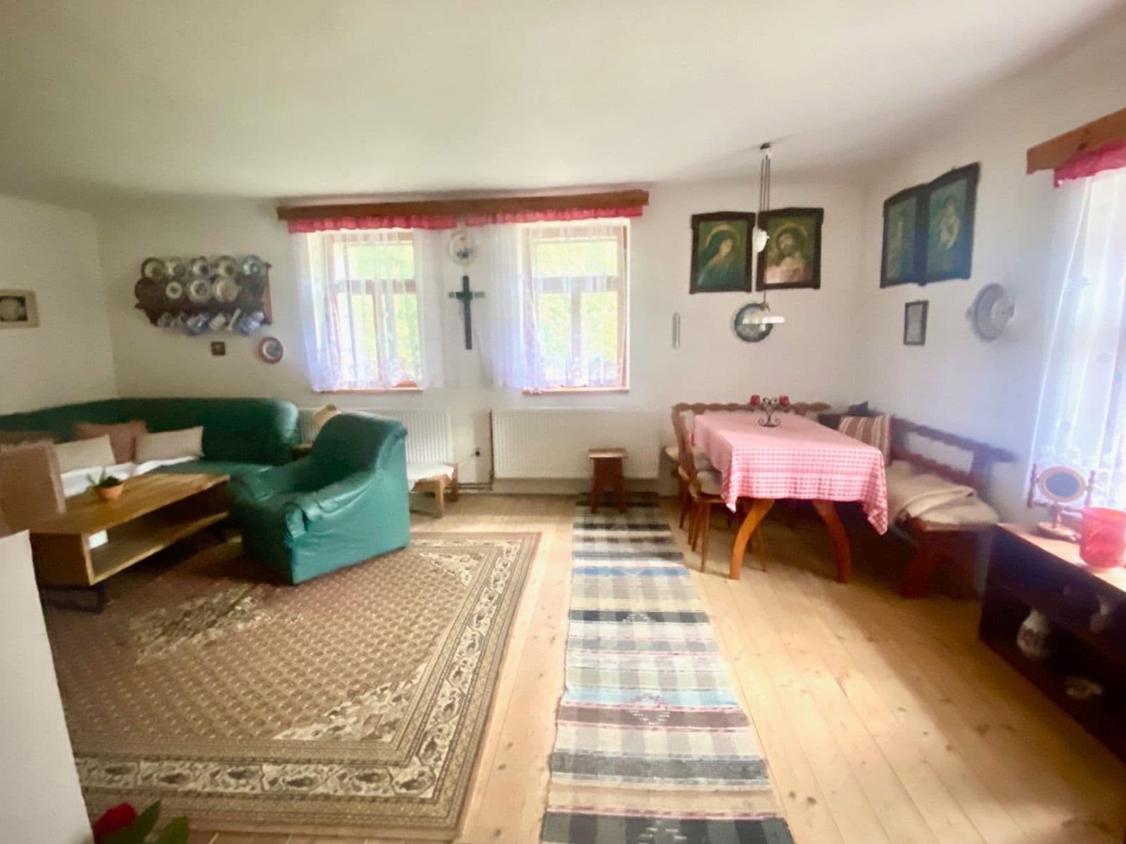 Pronájem chaty, chalupy 103 m², pozemek 665 m², Petrovice II, Středočeský kraj Pronájem chaty, chalupy 103 m², pozemek 665 m², Petrovice II, Středočeský kraj