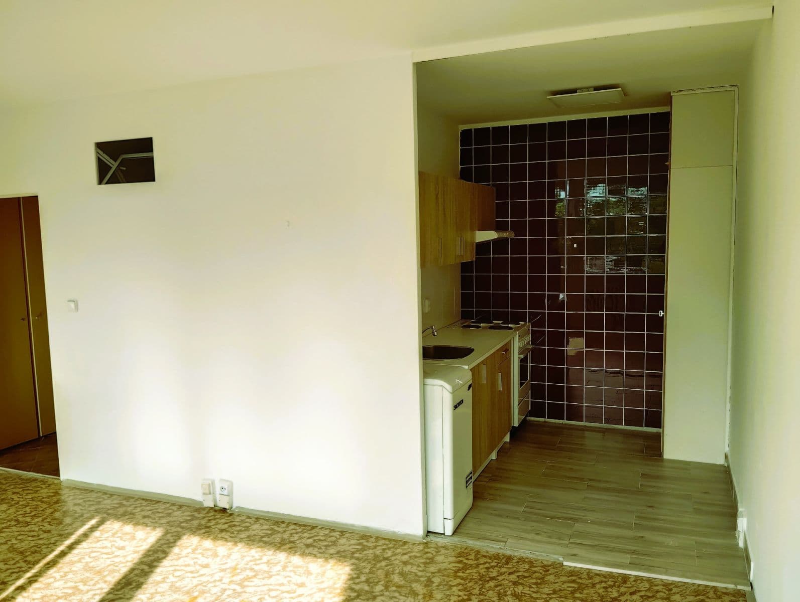 Prodej bytu 1+kk 35 m², Ostravská, Praha, Praha Prodej bytu 1+kk 35 m², Ostravská, Praha, Praha