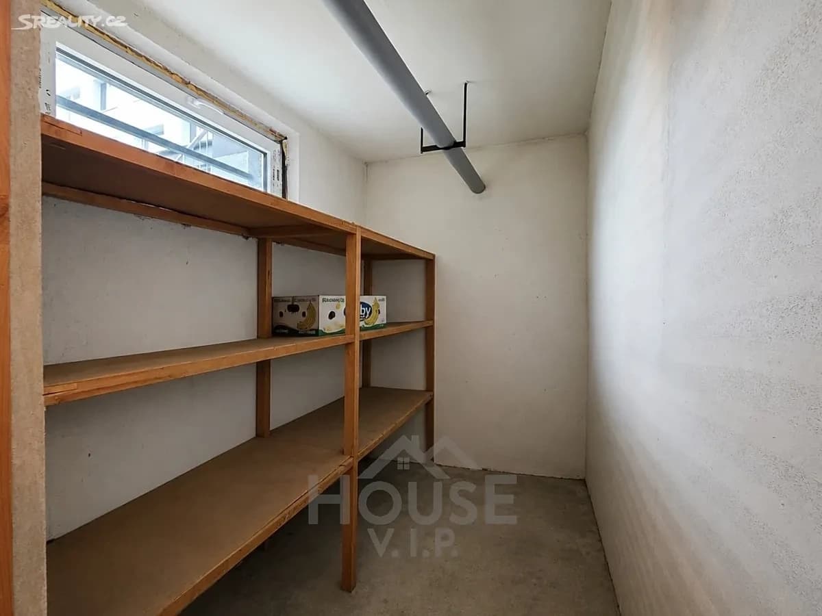 Prodej bytu 1+kk 35 m², Ostravská, Praha, Praha Prodej bytu 1+kk 35 m², Ostravská, Praha, Praha