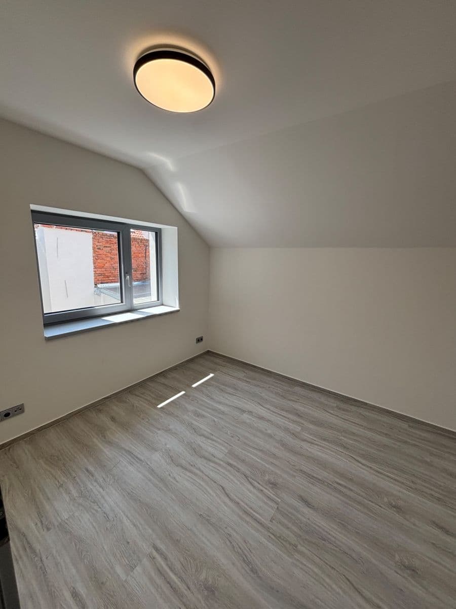 Prodej domu 90 m², pozemek 106 m², Slatinice, Olomoucký kraj Prodej domu 90 m², pozemek 106 m², Slatinice, Olomoucký kraj