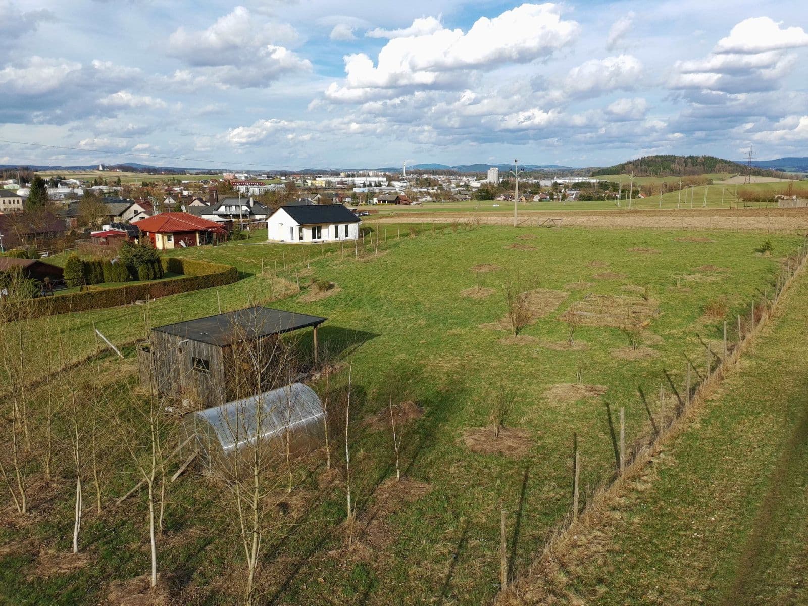 Prodej pozemku 3.224 m², Dlouhoňovice, Pardubický kraj Prodej pozemku 3.224 m², Dlouhoňovice, Pardubický kraj