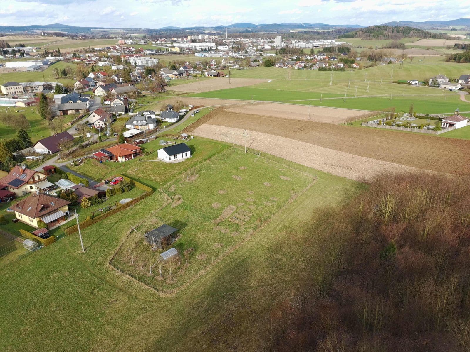 Prodej pozemku 3.224 m², Dlouhoňovice, Pardubický kraj Prodej pozemku 3.224 m², Dlouhoňovice, Pardubický kraj