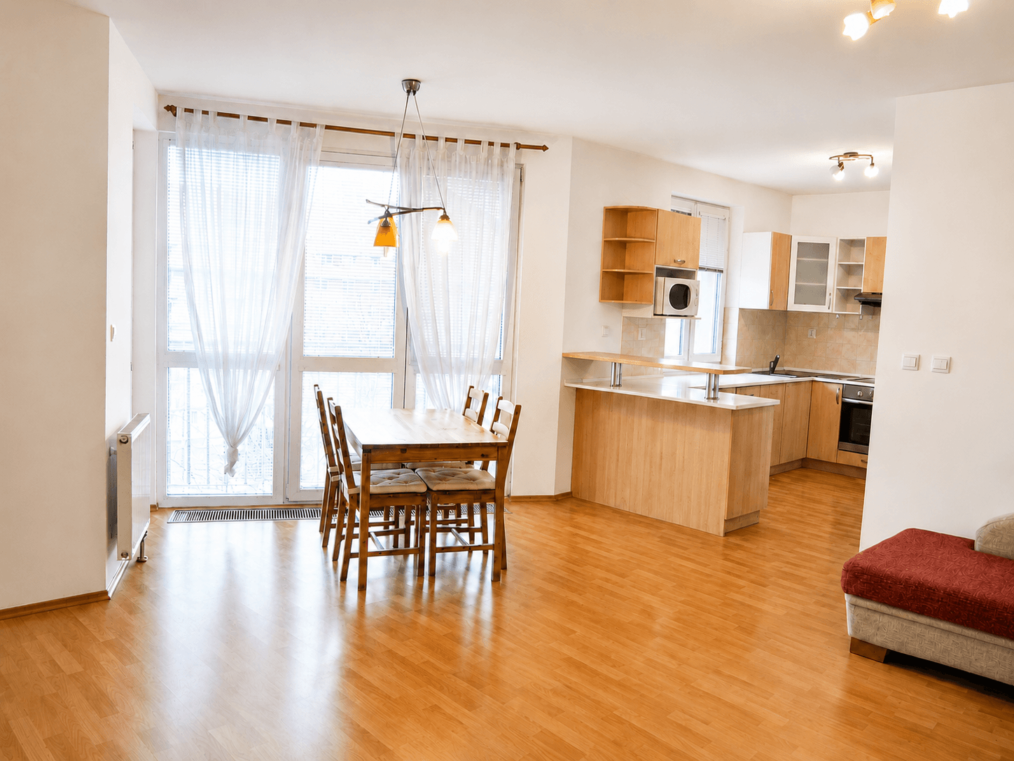 Prodej bytu 2+1 69 m², Rusovská cesta, Petržalka, Bratislavský kraj Prodej bytu 2+1 69 m², Rusovská cesta, Petržalka, Bratislavský kraj