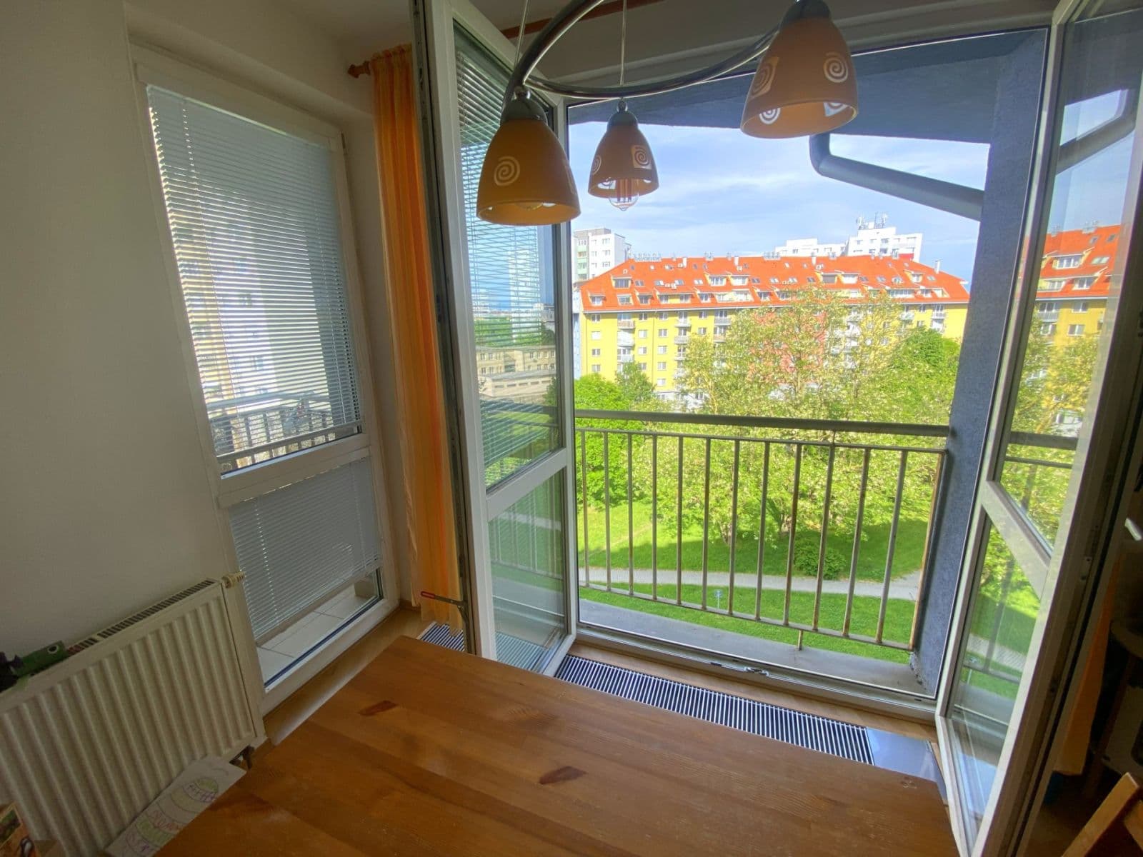 Prodej bytu 2+1 69 m², Rusovská cesta, Petržalka, Bratislavský kraj Prodej bytu 2+1 69 m², Rusovská cesta, Petržalka, Bratislavský kraj