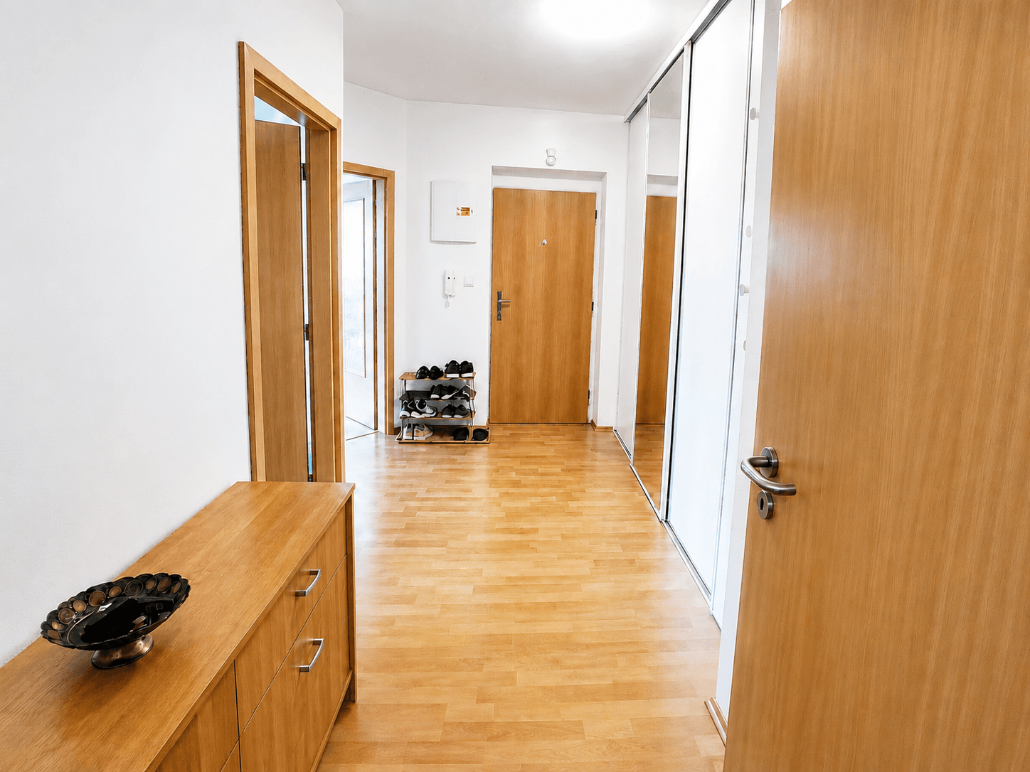 Prodej bytu 2+1 69 m², Rusovská cesta, Petržalka, Bratislavský kraj Prodej bytu 2+1 69 m², Rusovská cesta, Petržalka, Bratislavský kraj