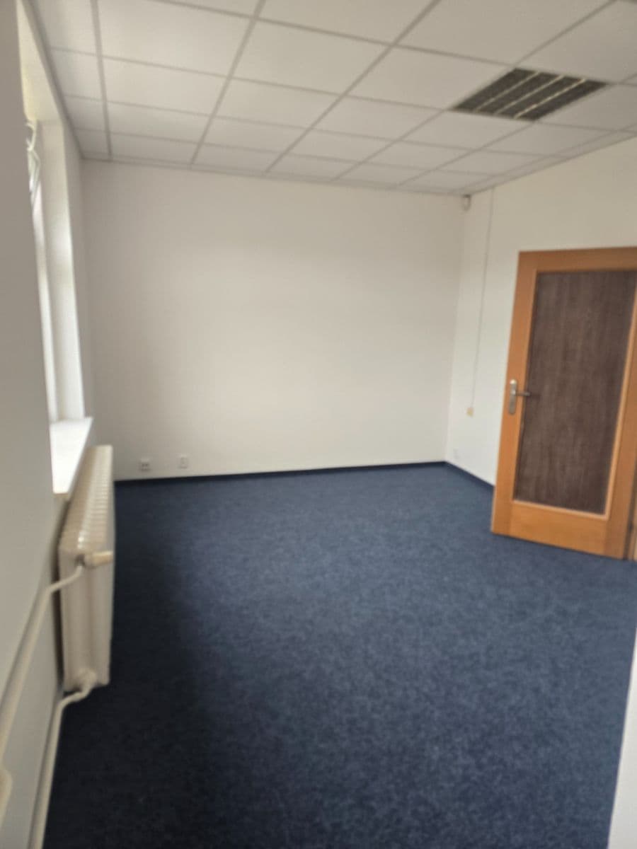 Pronájem kanceláře 105 m², Čerčanská, Praha, Praha Pronájem kanceláře 105 m², Čerčanská, Praha, Praha