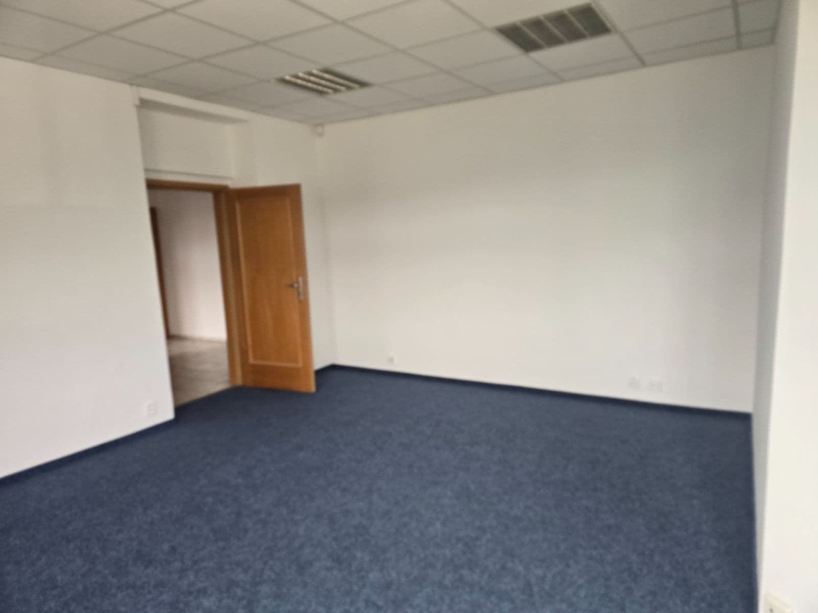 Pronájem kanceláře 105 m², Čerčanská, Praha, Praha Pronájem kanceláře 105 m², Čerčanská, Praha, Praha