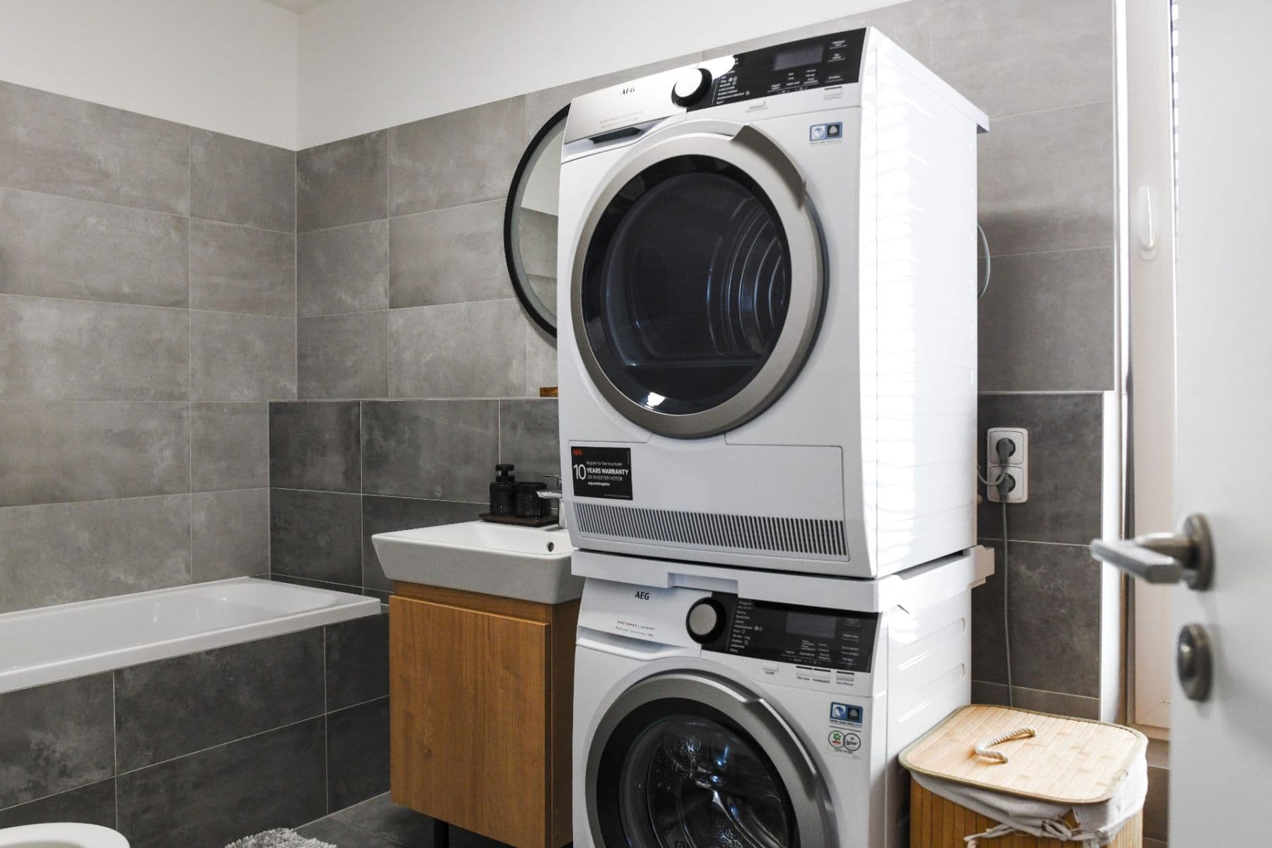 Pronájem bytu 3+kk 87 m², Třebohostická, Praha, Praha Pronájem bytu 3+kk 87 m², Třebohostická, Praha, Praha