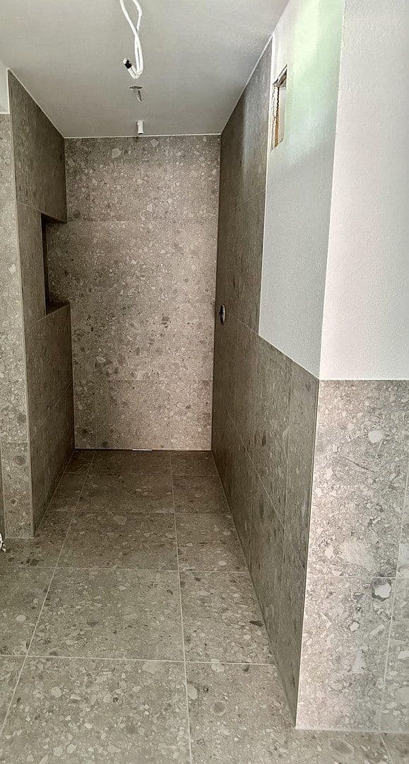 Pronájem bytu 1+kk 75 m², Waldenbucherstraße 37, Aichtal, Bádensko-Württembersko Pronájem bytu 1+kk 75 m², Waldenbucherstraße 37, Aichtal, Bádensko-Württembersko