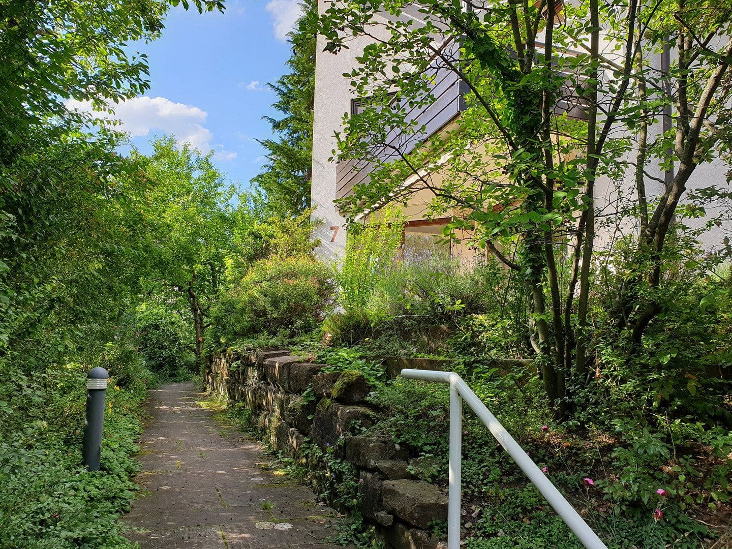 Pronájem bytu 3+kk 115 m², Obertorstr. 7, Gerlingen, Bádensko-Württembersko Pronájem bytu 3+kk 115 m², Obertorstr. 7, Gerlingen, Bádensko-Württembersko