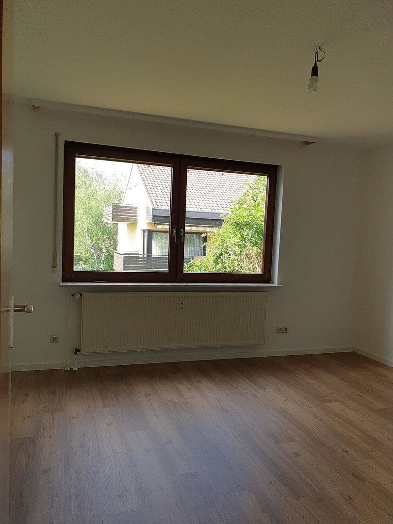 Pronájem bytu 3+kk 115 m², Obertorstr. 7, Gerlingen, Bádensko-Württembersko Pronájem bytu 3+kk 115 m², Obertorstr. 7, Gerlingen, Bádensko-Württembersko