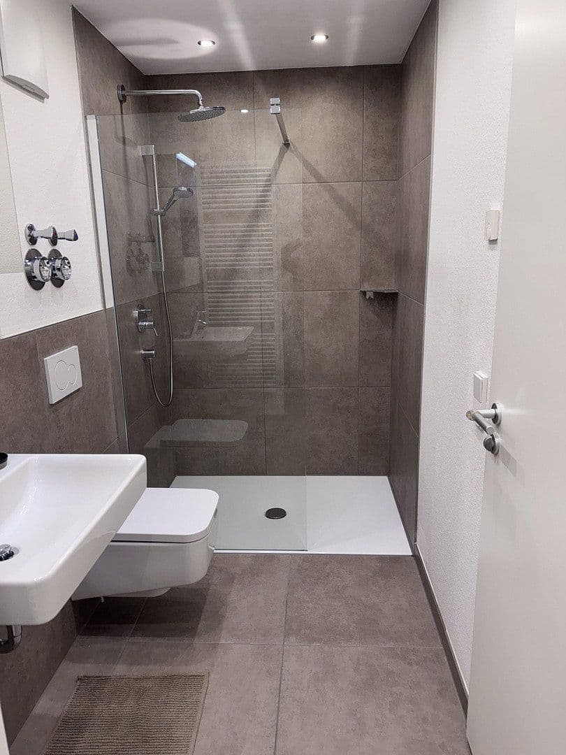 Pronájem bytu 2+1 52 m², Reußensteinweg 2, Denkendorf, Bádensko-Württembersko Pronájem bytu 2+1 52 m², Reußensteinweg 2, Denkendorf, Bádensko-Württembersko