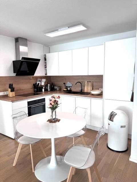 Pronájem bytu 2+1 52 m², Reußensteinweg 2, Denkendorf, Bádensko-Württembersko Pronájem bytu 2+1 52 m², Reußensteinweg 2, Denkendorf, Bádensko-Württembersko