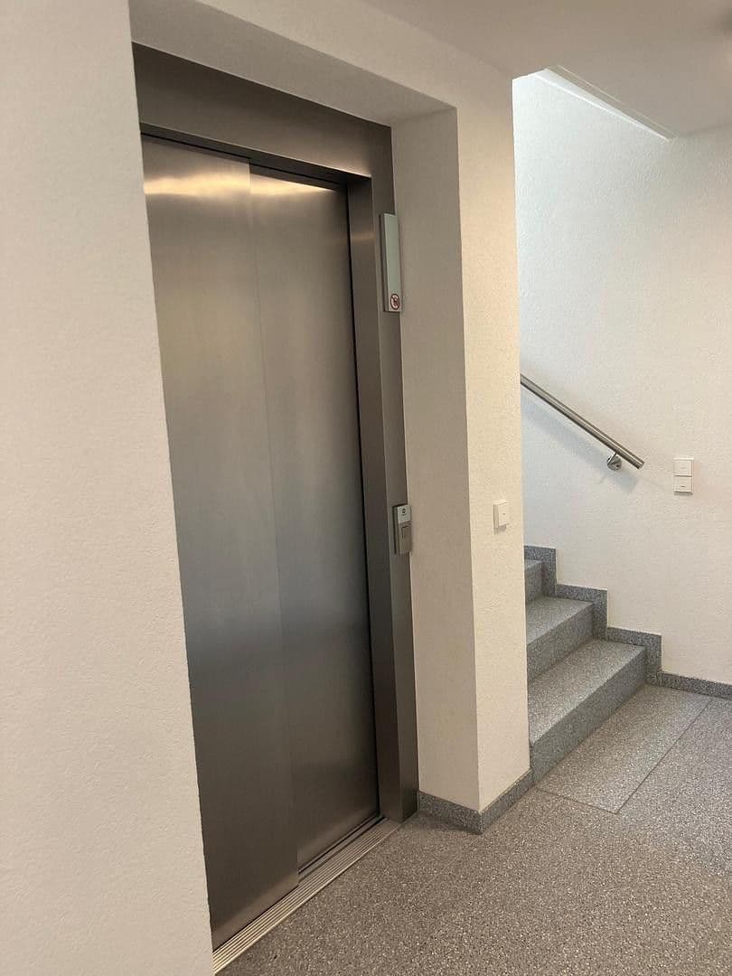 Pronájem bytu 2+1 52 m², Reußensteinweg 2, Denkendorf, Bádensko-Württembersko Pronájem bytu 2+1 52 m², Reußensteinweg 2, Denkendorf, Bádensko-Württembersko
