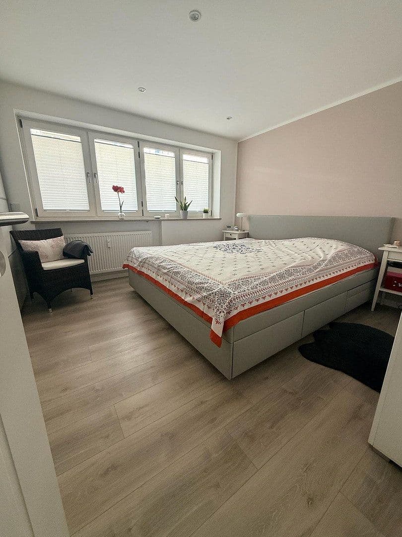 Prodej bytu 4+1 138 m², Am See 12, Haar, Bavorsko Prodej bytu 4+1 138 m², Am See 12, Haar, Bavorsko