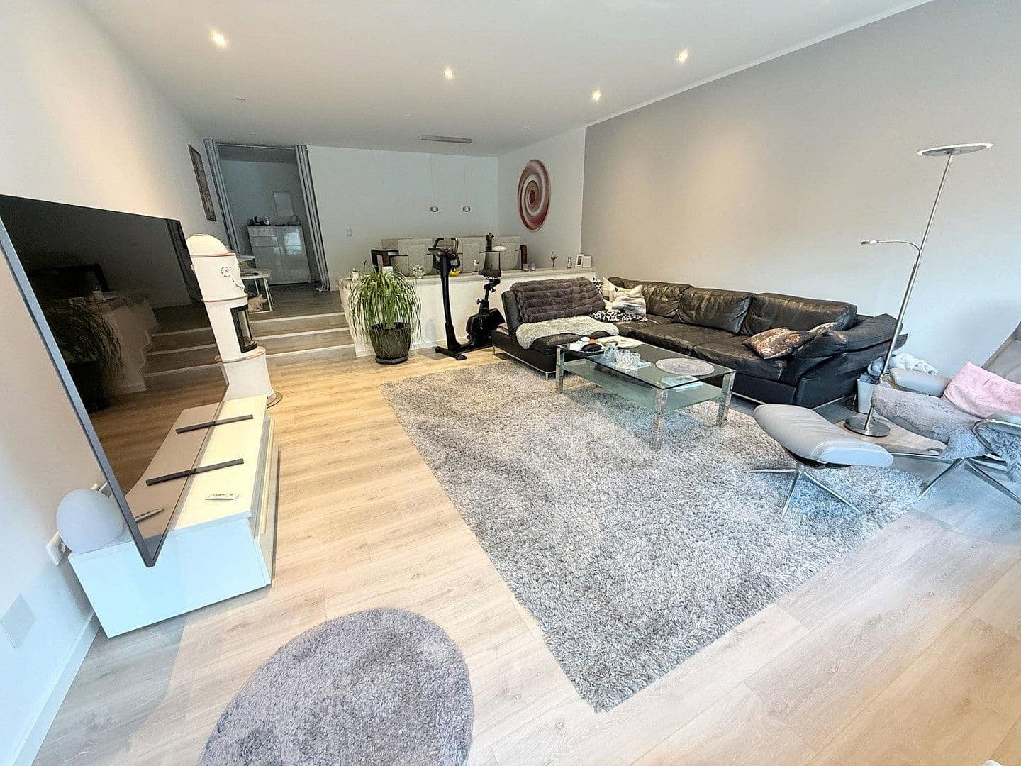 Prodej bytu 4+1 138 m², Am See 12, Haar, Bavorsko Prodej bytu 4+1 138 m², Am See 12, Haar, Bavorsko