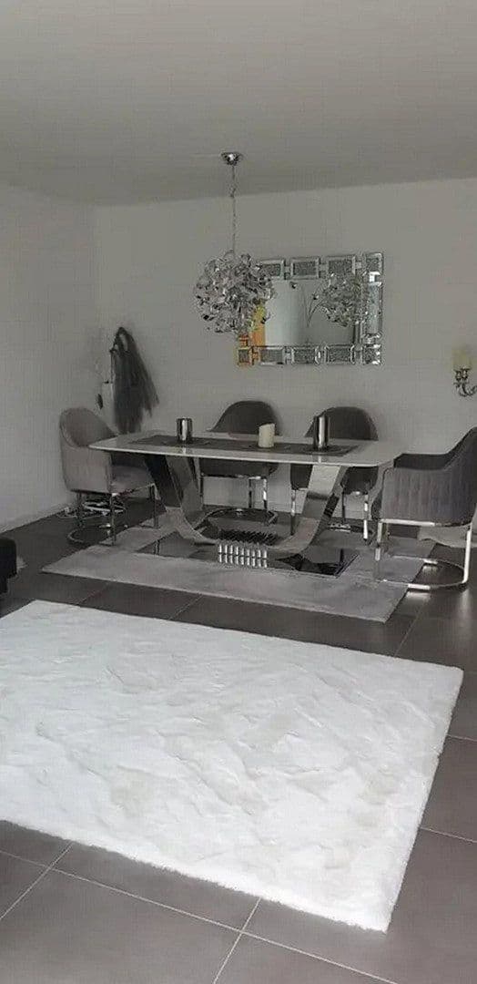 Pronájem bytu 3+1 104 m², Würselen, Severní Porýní-Vestfálsko Pronájem bytu 3+1 104 m², Würselen, Severní Porýní-Vestfálsko