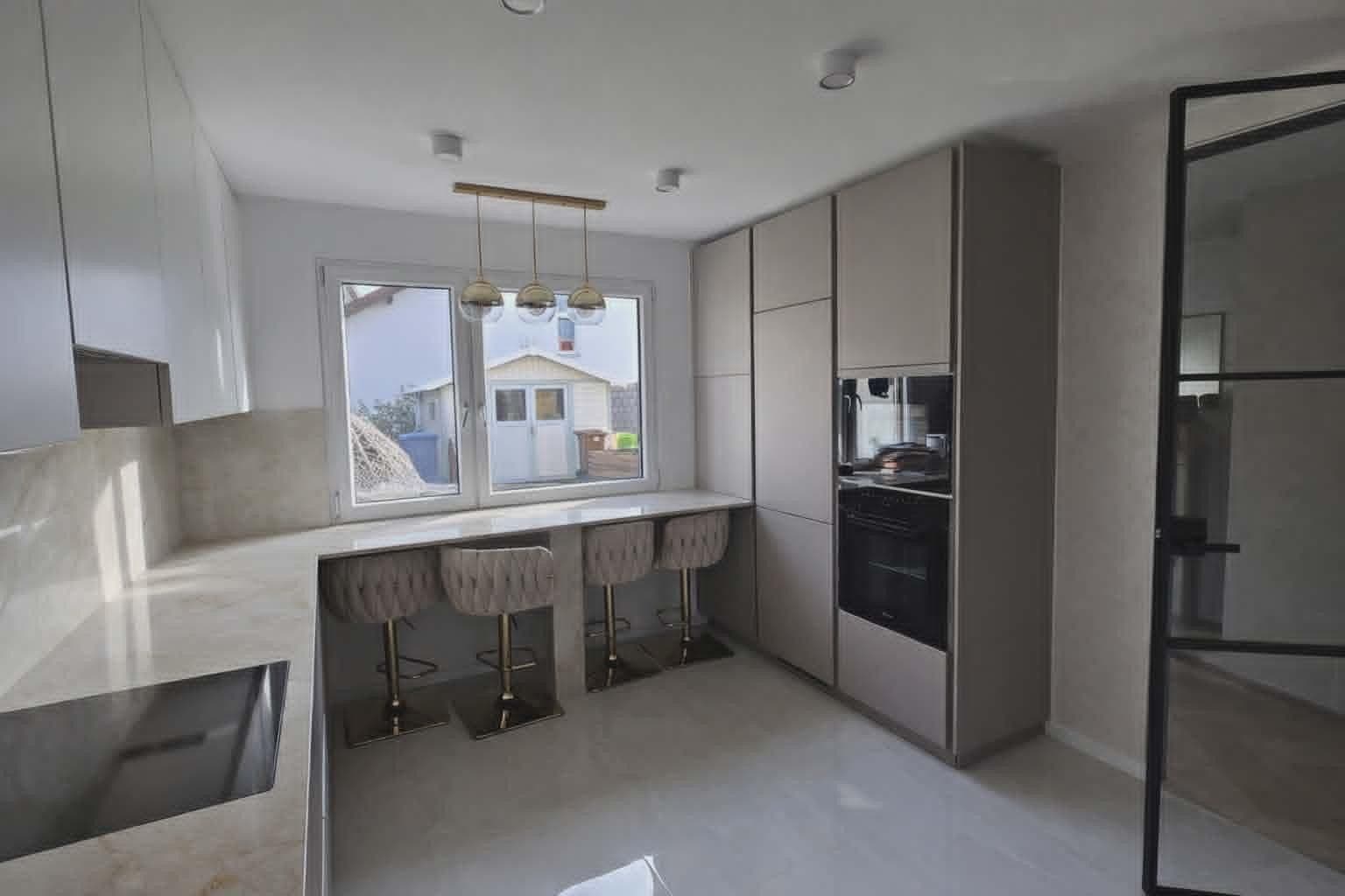 Prodej domu 143 m², pozemek 194 m², Unter dem Dorf 51, Bad Säckingen, Bádensko-Württembersko Prodej domu 143 m², pozemek 194 m², Unter dem Dorf 51, Bad Säckingen, Bádensko-Württembersko