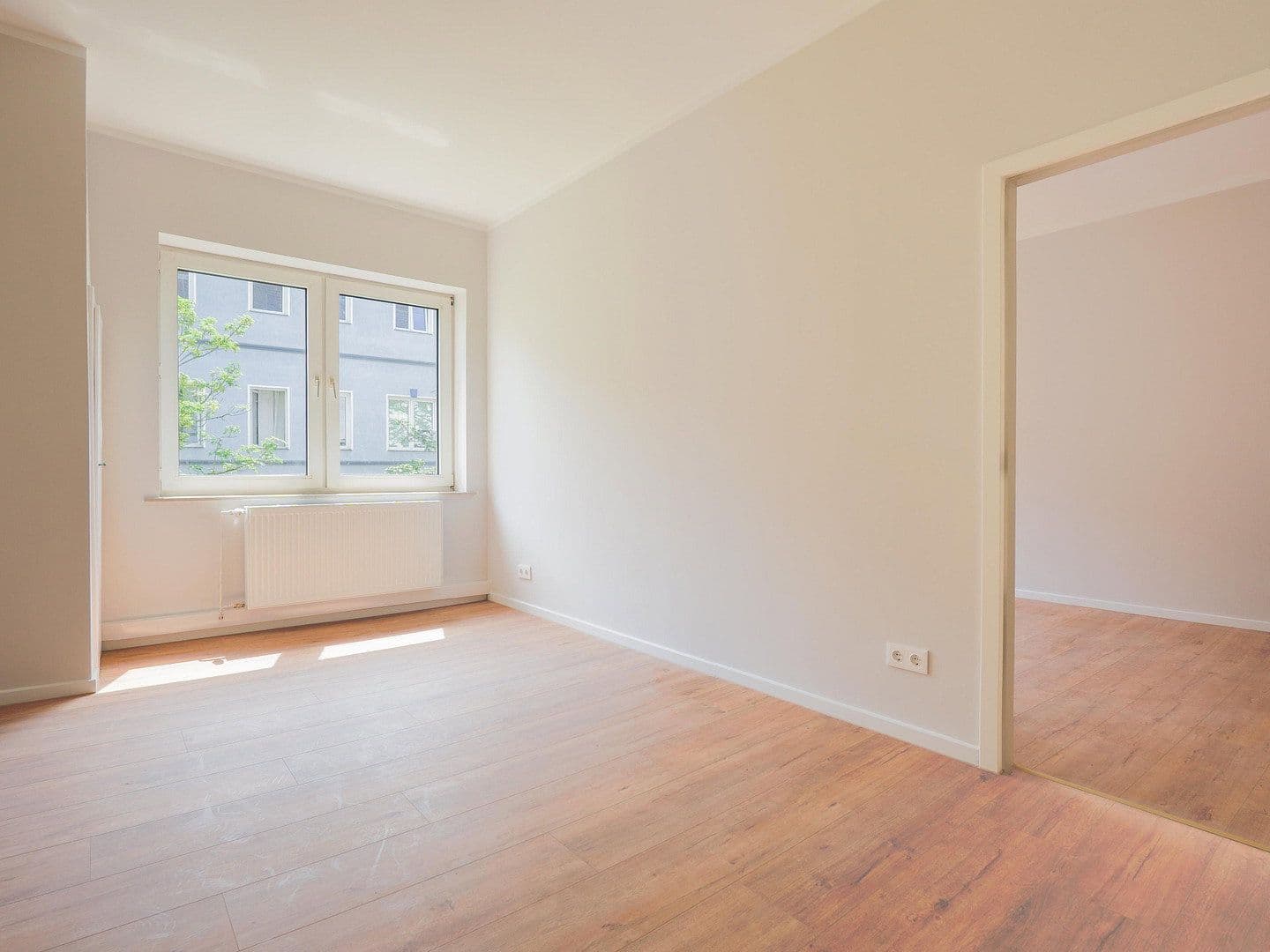 Pronájem bytu 2+1 65 m², Siemensstraße 52, Düsseldorf, Severní Porýní-Vestfálsko Pronájem bytu 2+1 65 m², Siemensstraße 52, Düsseldorf, Severní Porýní-Vestfálsko
