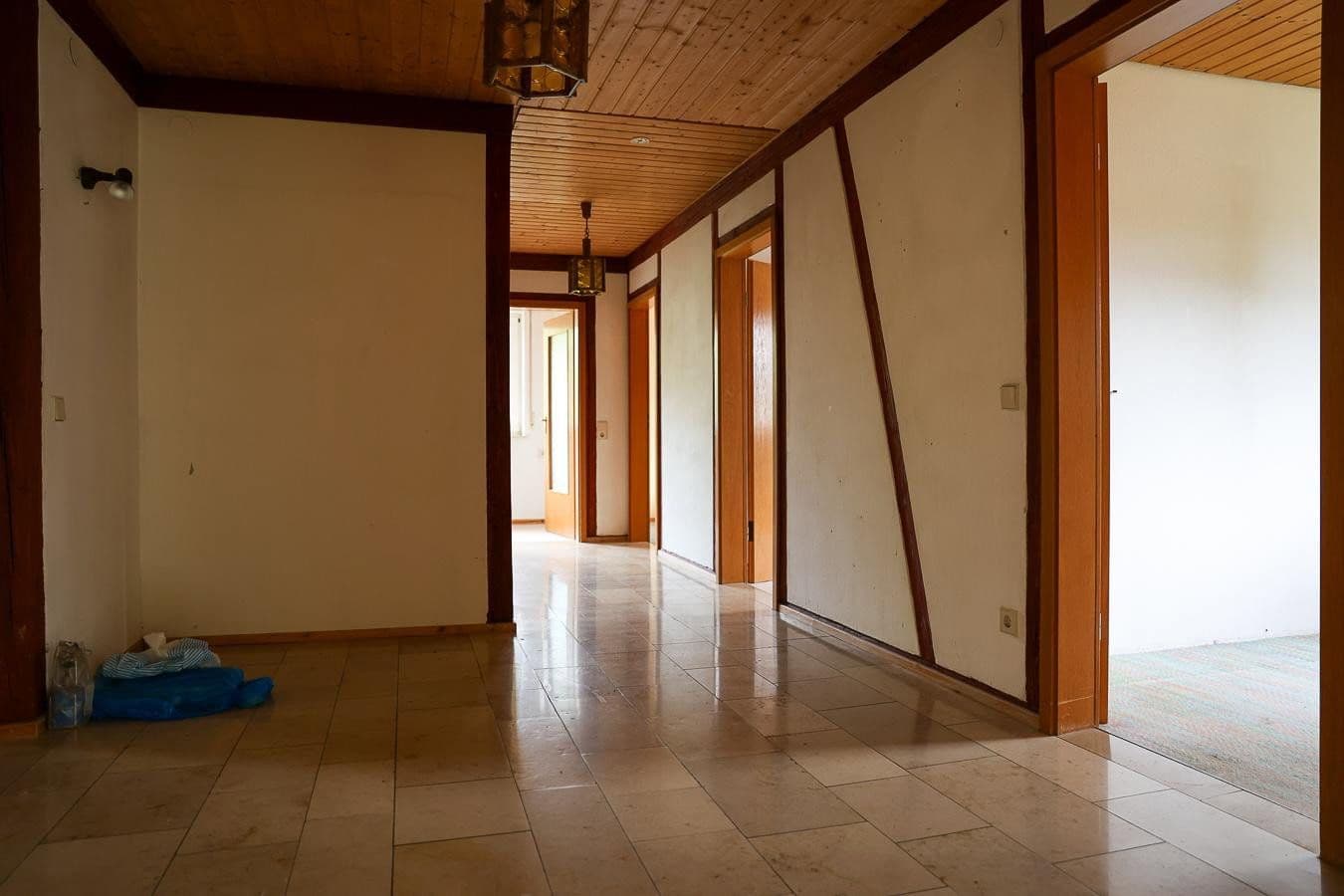 Prodej domu 222 m², pozemek 912 m², Hayingen, Bádensko-Württembersko Prodej domu 222 m², pozemek 912 m², Hayingen, Bádensko-Württembersko