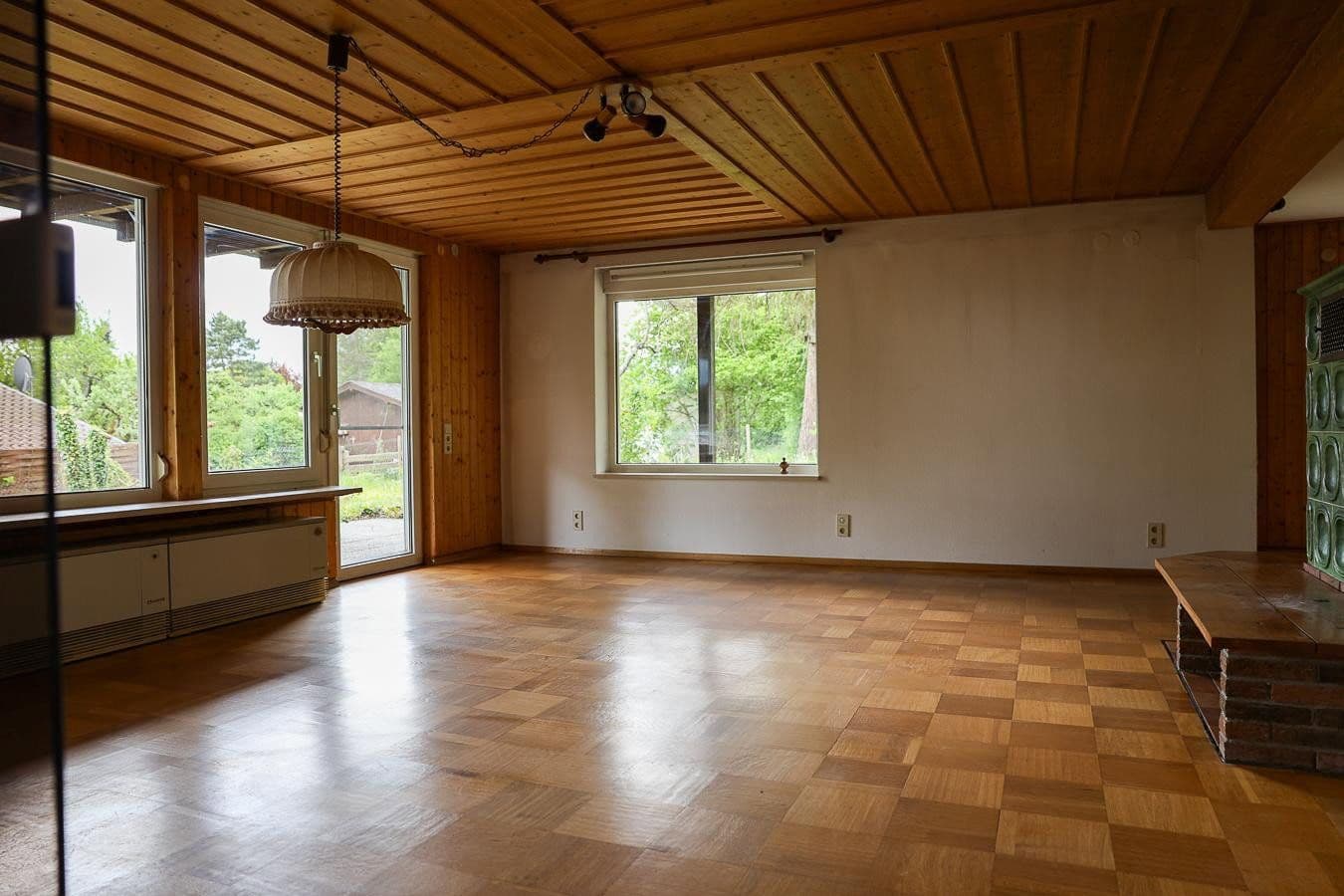 Prodej domu 222 m², pozemek 912 m², Hayingen, Bádensko-Württembersko Prodej domu 222 m², pozemek 912 m², Hayingen, Bádensko-Württembersko