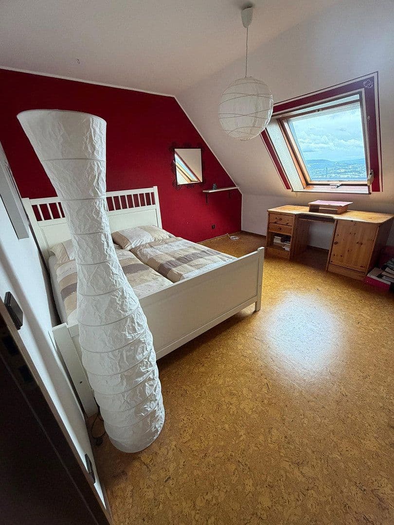 Prodej domu 161 m², pozemek 669 m², Ringstraße 83, Weitersburg, Porýní-Falc Prodej domu 161 m², pozemek 669 m², Ringstraße 83, Weitersburg, Porýní-Falc