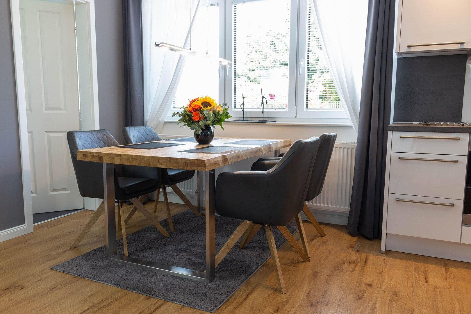 Prodej domu 55 m², pozemek 1.500 m², Lehmkuhle 1, Undeloh, Dolní Sasko Prodej domu 55 m², pozemek 1.500 m², Lehmkuhle 1, Undeloh, Dolní Sasko