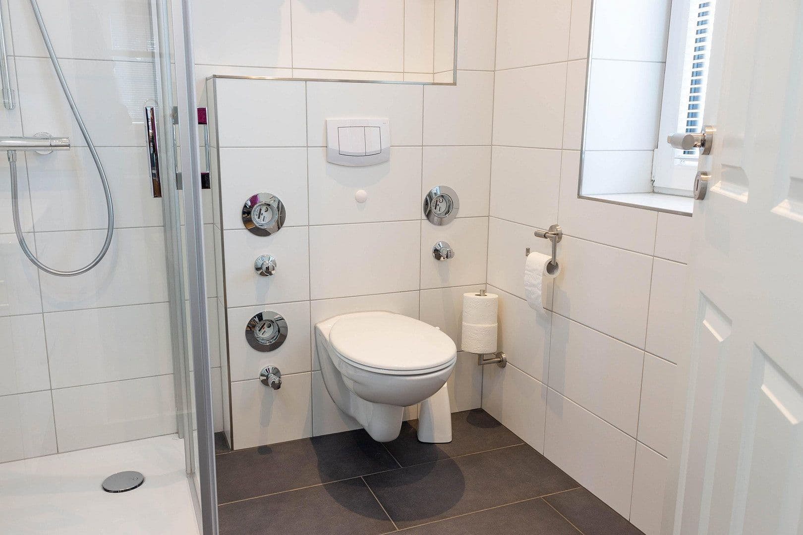 Prodej domu 55 m², pozemek 1.500 m², Lehmkuhle 1, Undeloh, Dolní Sasko Prodej domu 55 m², pozemek 1.500 m², Lehmkuhle 1, Undeloh, Dolní Sasko