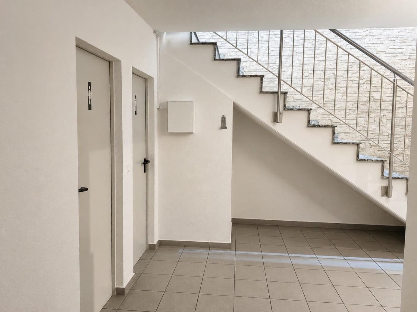 Prodej nebytového prostoru 282 m², Heusenstamm, Hessen Prodej nebytového prostoru 282 m², Heusenstamm, Hessen