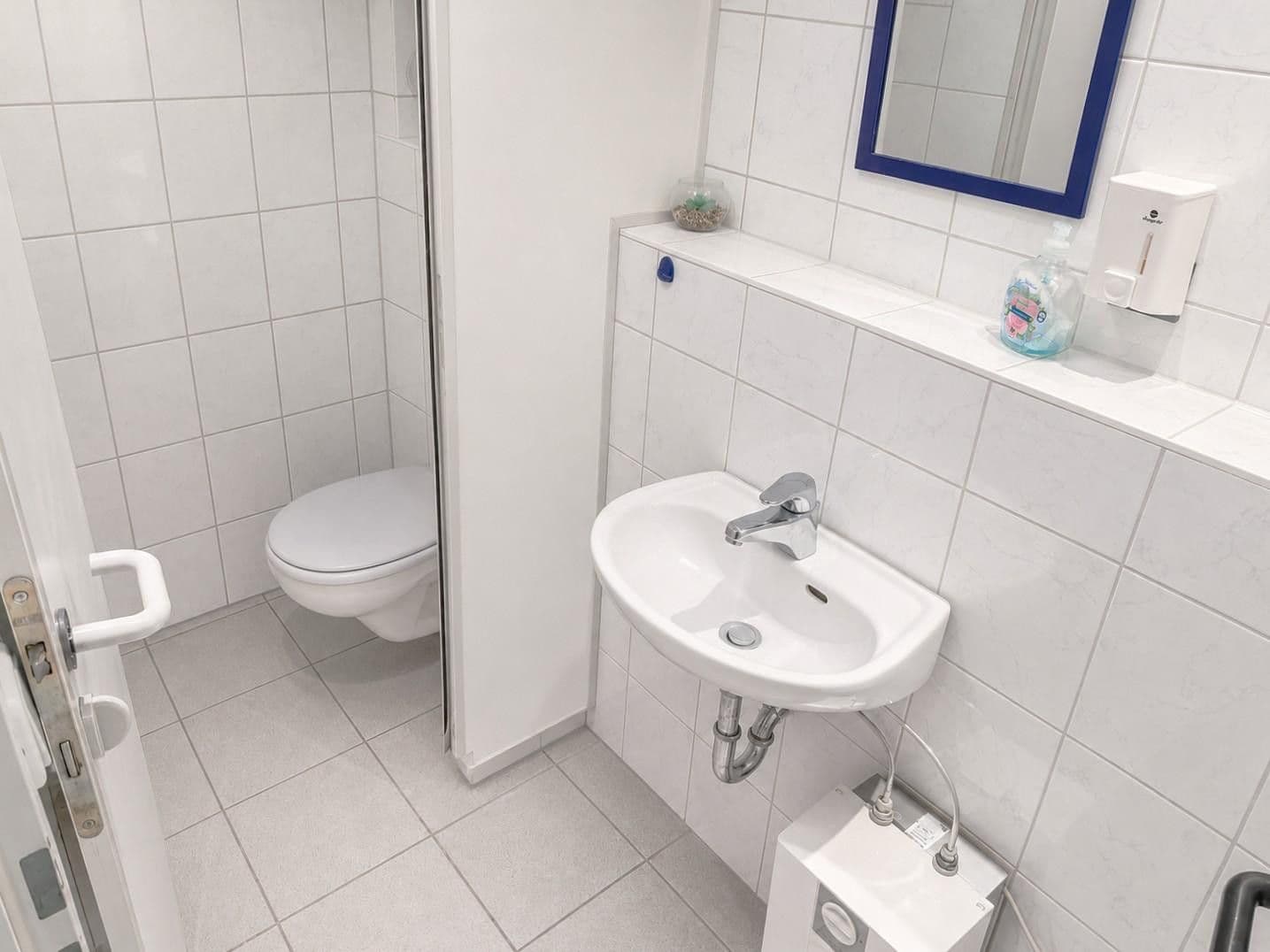 Prodej nebytového prostoru 282 m², Heusenstamm, Hessen Prodej nebytového prostoru 282 m², Heusenstamm, Hessen