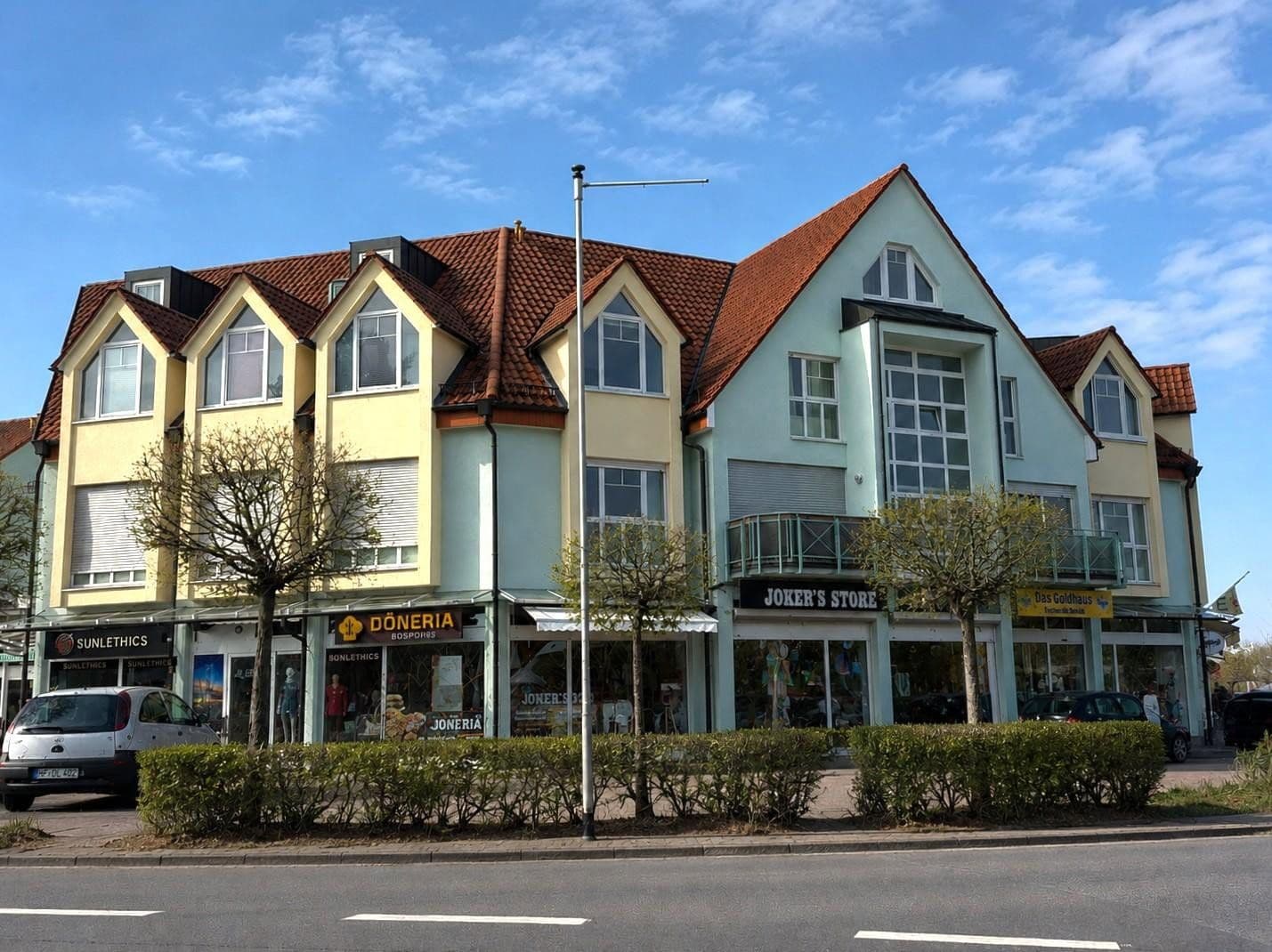 Prodej nebytového prostoru 282 m², Heusenstamm, Hessen Prodej nebytového prostoru 282 m², Heusenstamm, Hessen