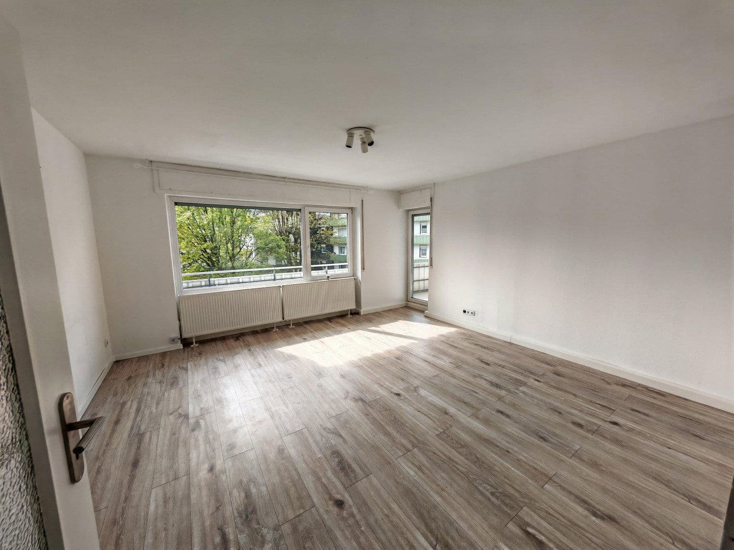 Pronájem bytu 3+1 84 m², Zeisigpfad 4, Gummersbach, Severní Porýní-Vestfálsko Pronájem bytu 3+1 84 m², Zeisigpfad 4, Gummersbach, Severní Porýní-Vestfálsko