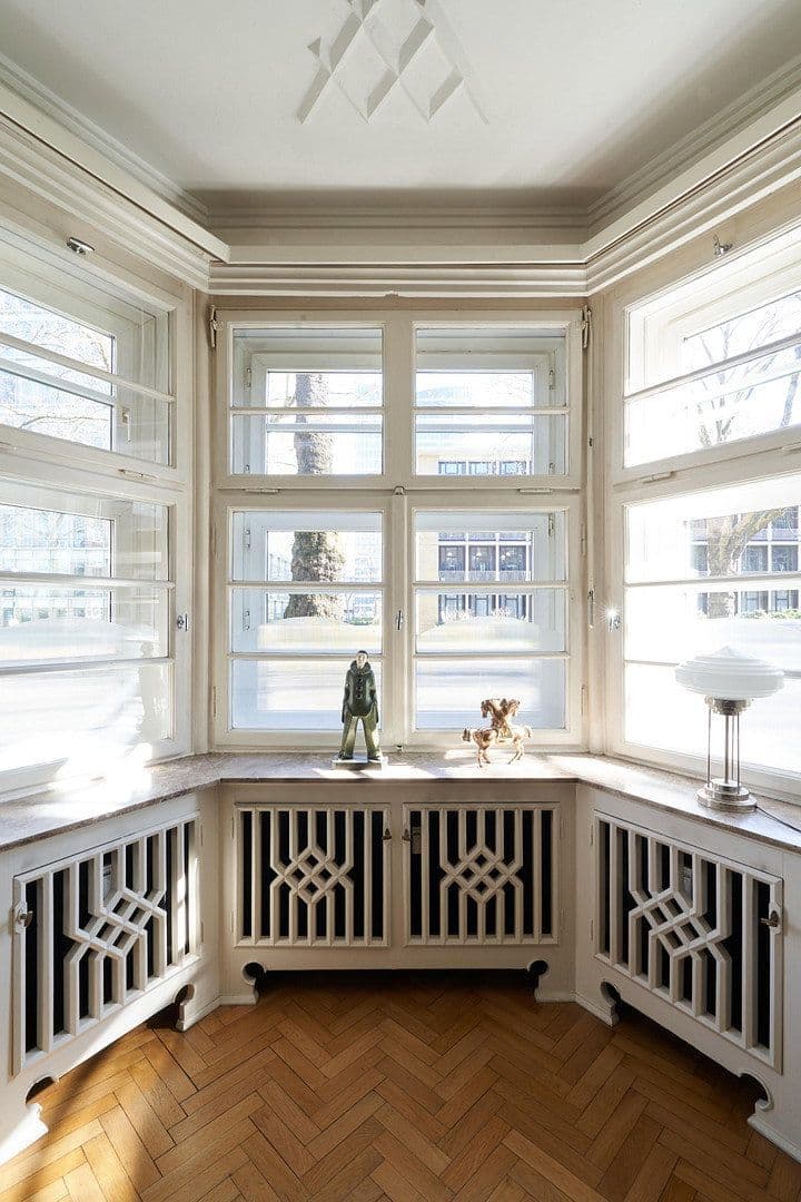 Prodej bytu 6+1 178 m², Düsseldorf, Severní Porýní-Vestfálsko Prodej bytu 6+1 178 m², Düsseldorf, Severní Porýní-Vestfálsko