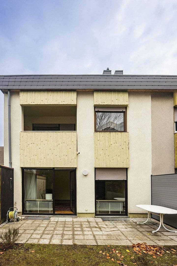 Prodej domu 163 m², pozemek 205 m², Im Burgfeld 16, Leververkusen, Severní Porýní-Vestfálsko Prodej domu 163 m², pozemek 205 m², Im Burgfeld 16, Leververkusen, Severní Porýní-Vestfálsko