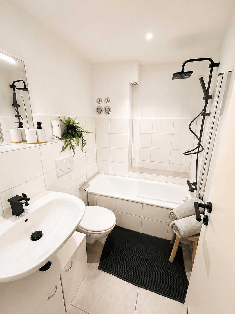 Prodej bytu 2+1 52 m², Köln, Severní Porýní-Vestfálsko Prodej bytu 2+1 52 m², Köln, Severní Porýní-Vestfálsko