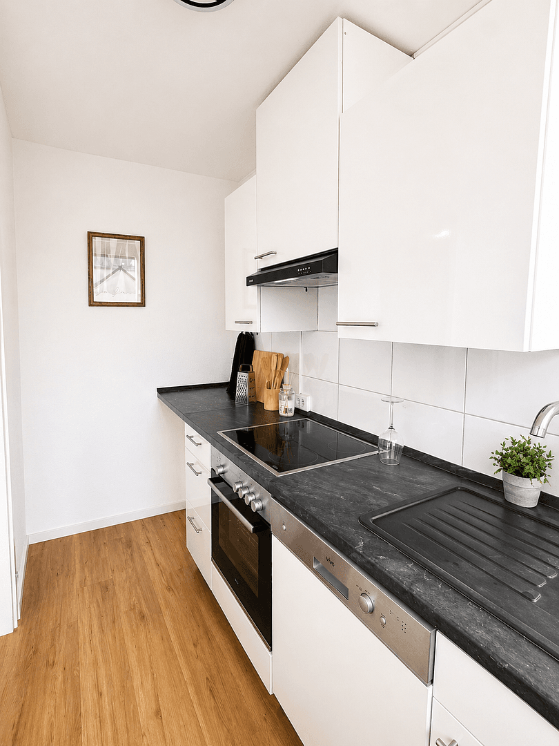 Prodej bytu 2+1 52 m², Köln, Severní Porýní-Vestfálsko Prodej bytu 2+1 52 m², Köln, Severní Porýní-Vestfálsko