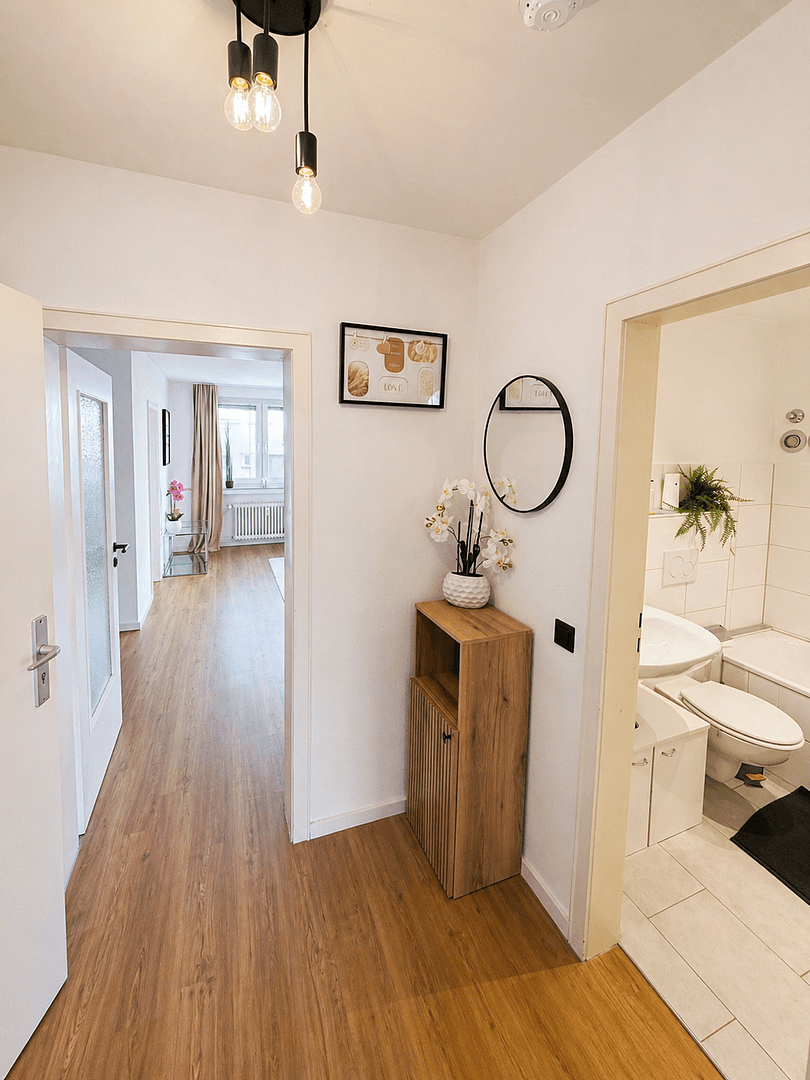 Prodej bytu 2+1 52 m², Köln, Severní Porýní-Vestfálsko Prodej bytu 2+1 52 m², Köln, Severní Porýní-Vestfálsko