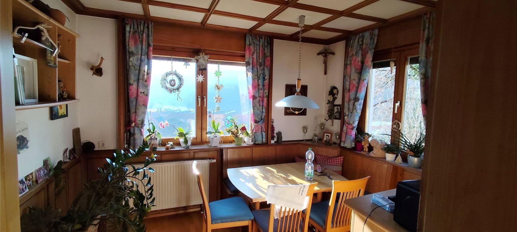 Prodej domu 200 m², pozemek 800 m², Jahnstraße 17, Oppenau, Bádensko-Württembersko Prodej domu 200 m², pozemek 800 m², Jahnstraße 17, Oppenau, Bádensko-Württembersko