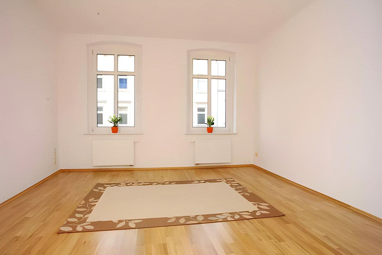 Pronájem bytu 3+1 75 m², Reginenstr. 18, Leipzig, Sasko Pronájem bytu 3+1 75 m², Reginenstr. 18, Leipzig, Sasko