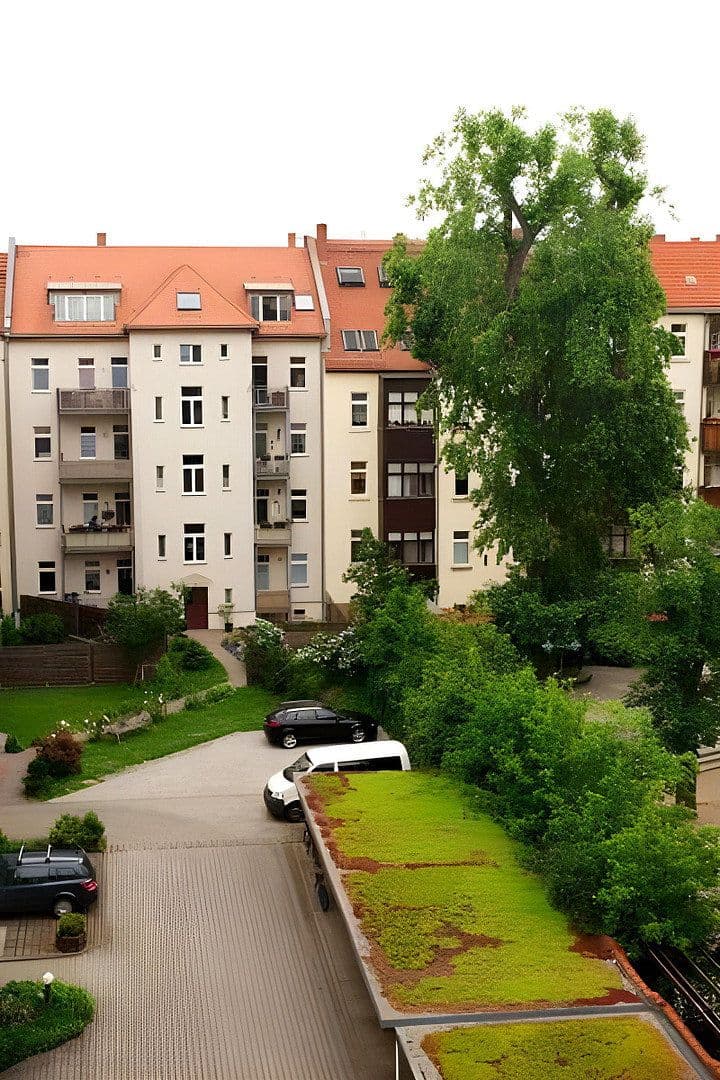 Pronájem bytu 3+1 75 m², Reginenstr. 18, Leipzig, Sasko Pronájem bytu 3+1 75 m², Reginenstr. 18, Leipzig, Sasko