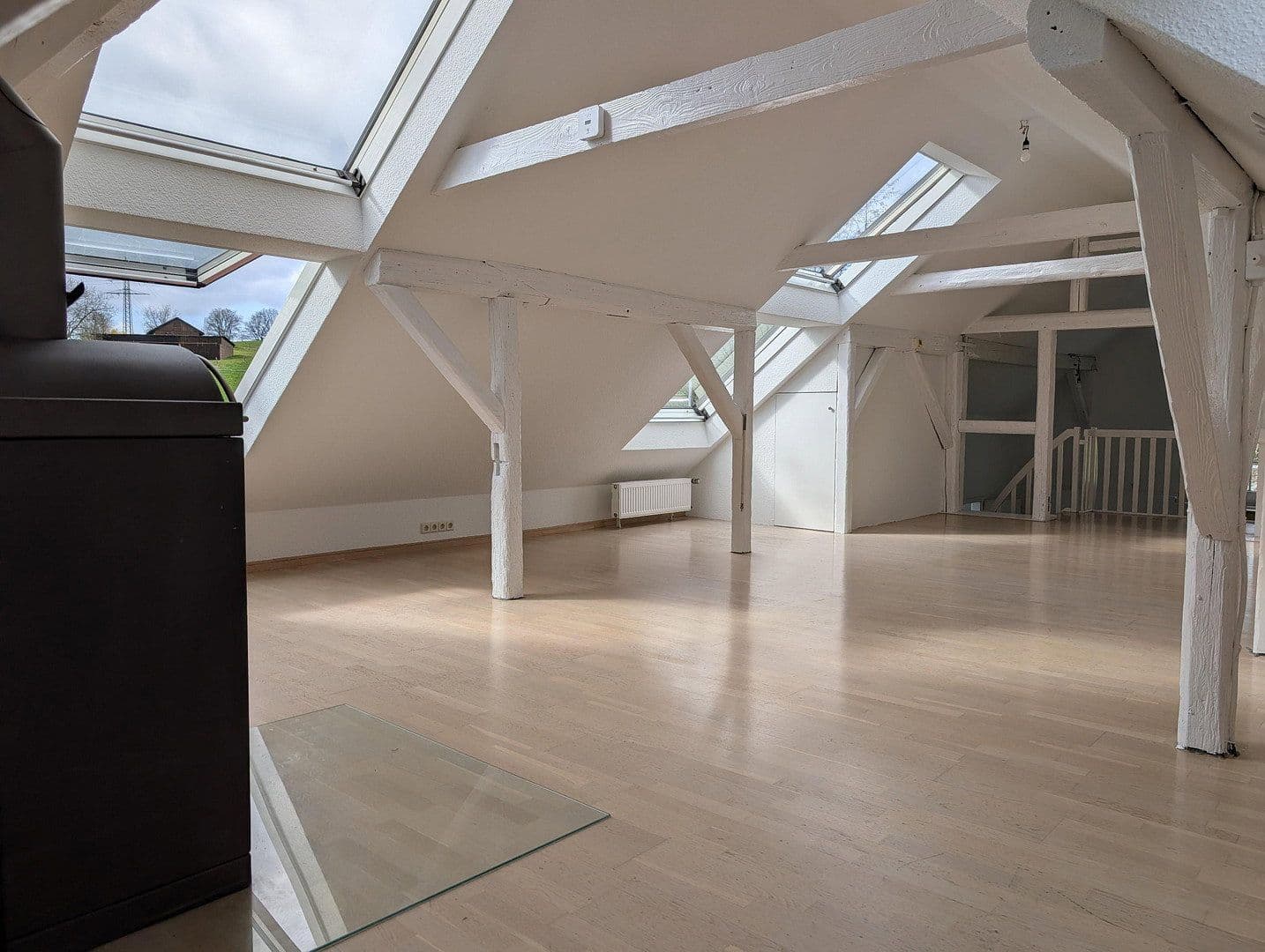 Pronájem bytu 2+1 120 m², Wuppertal, Severní Porýní-Vestfálsko Pronájem bytu 2+1 120 m², Wuppertal, Severní Porýní-Vestfálsko