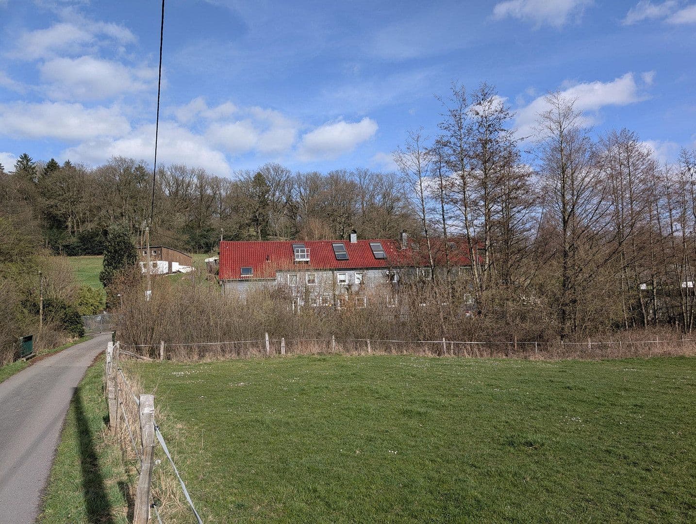 Pronájem bytu 2+1 120 m², Wuppertal, Severní Porýní-Vestfálsko Pronájem bytu 2+1 120 m², Wuppertal, Severní Porýní-Vestfálsko