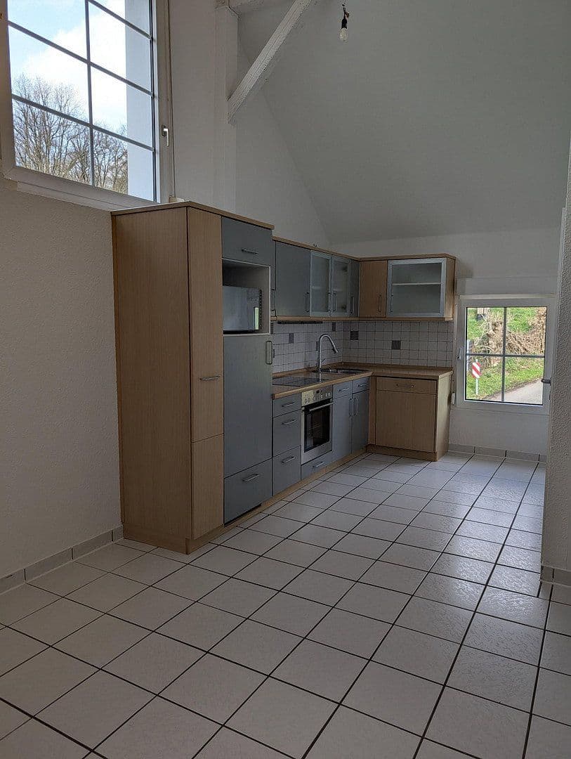 Pronájem bytu 2+1 120 m², Wuppertal, Severní Porýní-Vestfálsko Pronájem bytu 2+1 120 m², Wuppertal, Severní Porýní-Vestfálsko