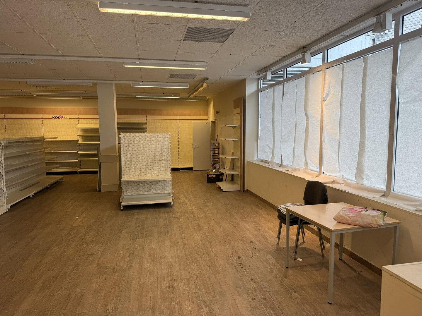 Pronájem nebytového prostoru 636 m², Stiftstr. 1 - 2, Herdecke, Severní Porýní-Vestfálsko Pronájem nebytového prostoru 636 m², Stiftstr. 1 - 2, Herdecke, Severní Porýní-Vestfálsko