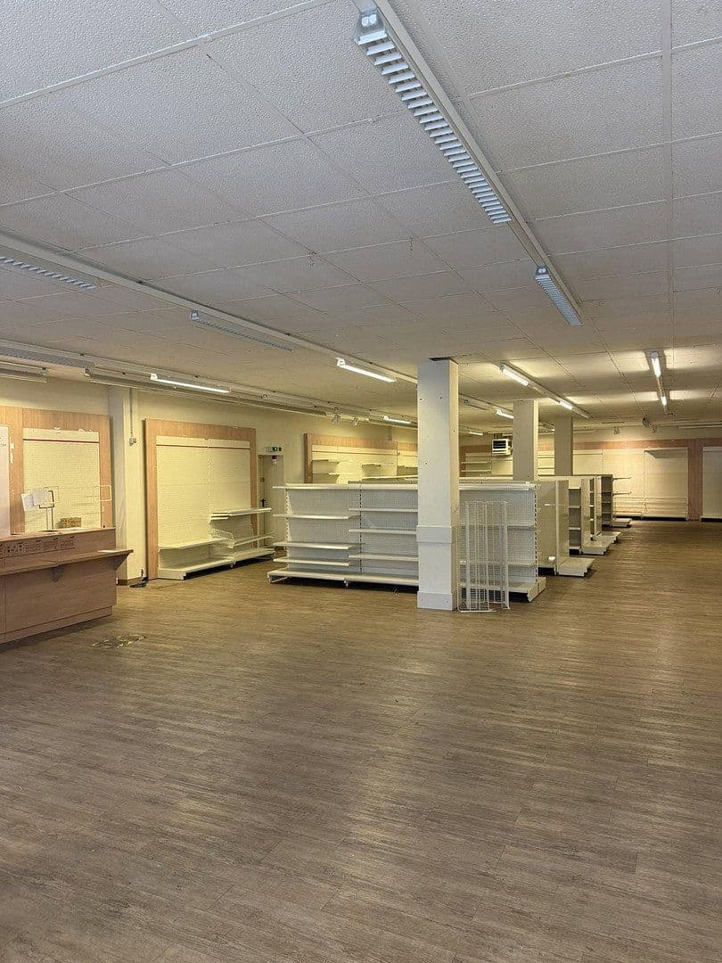 Pronájem nebytového prostoru 636 m², Stiftstr. 1 - 2, Herdecke, Severní Porýní-Vestfálsko Pronájem nebytového prostoru 636 m², Stiftstr. 1 - 2, Herdecke, Severní Porýní-Vestfálsko