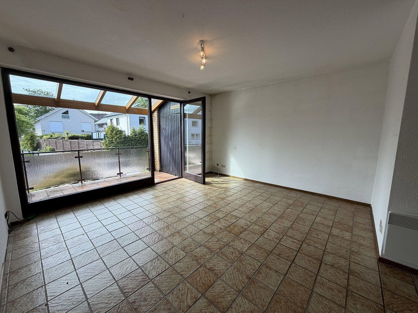 Prodej bytu 3+1 80 m², Am Ehrenkamp 19, Bielefeld, Severní Porýní-Vestfálsko Prodej bytu 3+1 80 m², Am Ehrenkamp 19, Bielefeld, Severní Porýní-Vestfálsko