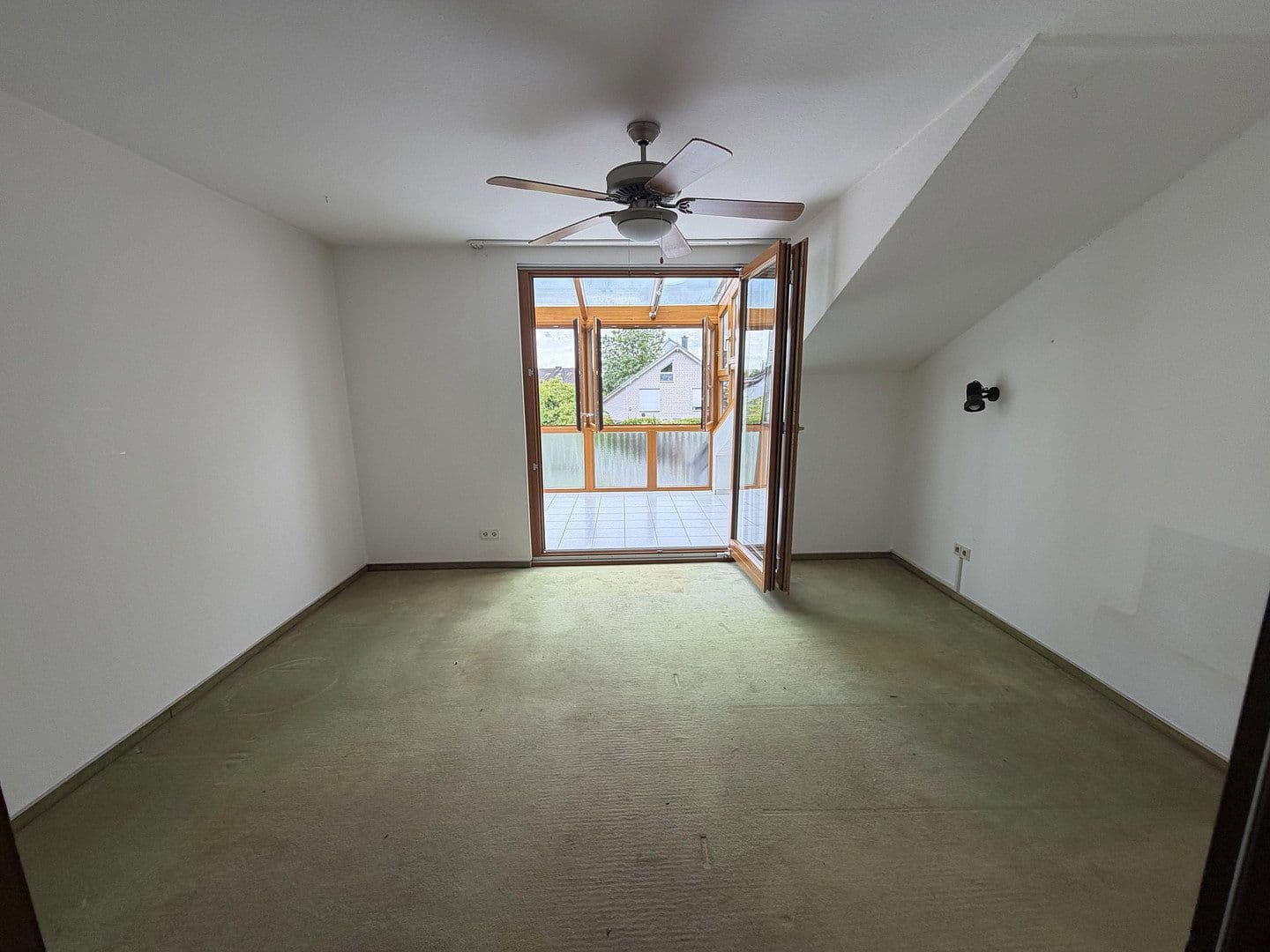 Prodej bytu 3+1 80 m², Am Ehrenkamp 19, Bielefeld, Severní Porýní-Vestfálsko Prodej bytu 3+1 80 m², Am Ehrenkamp 19, Bielefeld, Severní Porýní-Vestfálsko